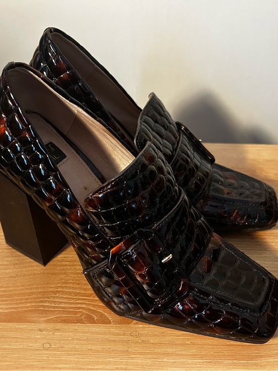 Shoes - Patent Croc-Embossed Block Heel Loafers - Black/Brown